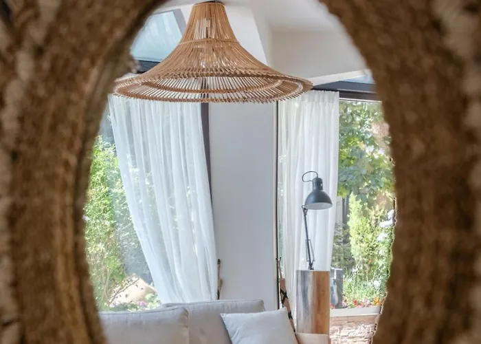 Oasis Vip Club סאני ביץ'